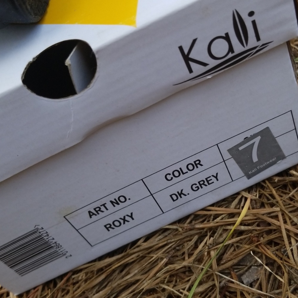 Kail sandles (Roxy) - Picture 4 of 4
